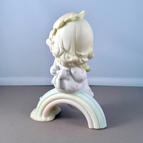 Precious Moments Dreams Really Do Come True Rainbow Girl Gold Pot Statue 128309 - Picture 4 of 15